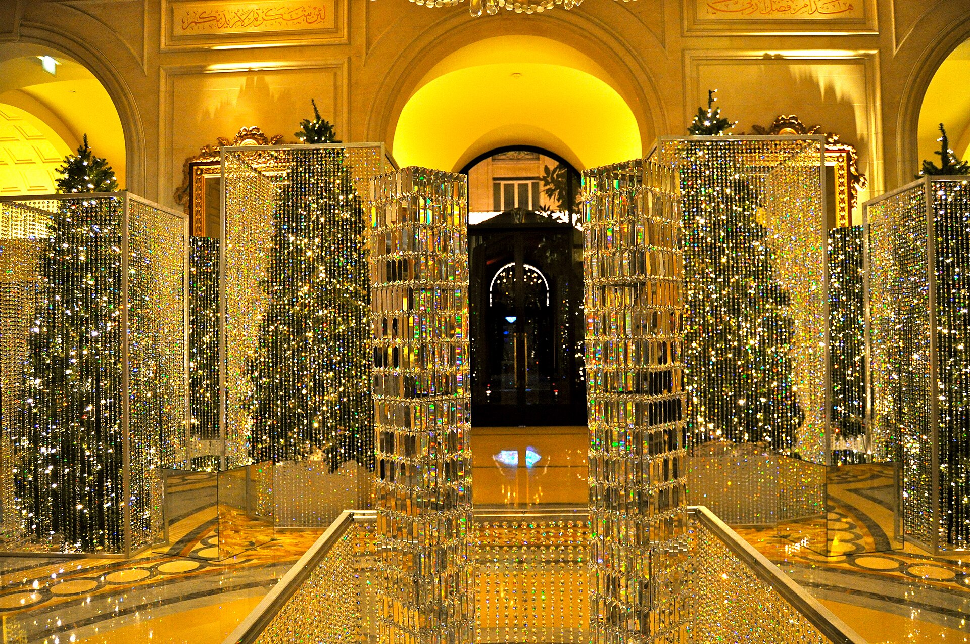 Отель Four Seasons George V: Париж, Франция — обзор и советы