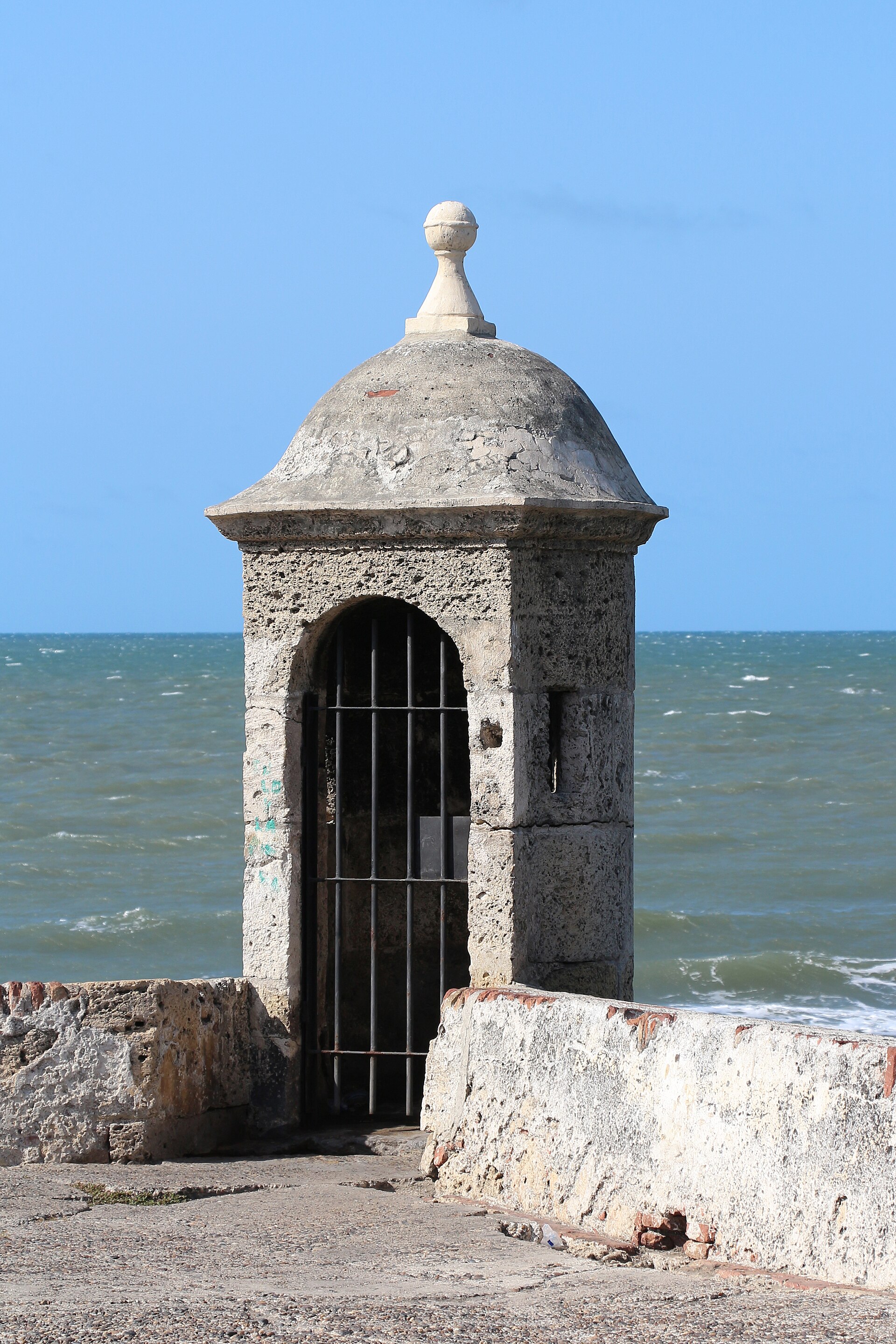 Колумбия: Картахена, стены и Карибское море